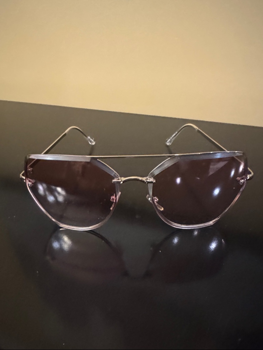 Women's Transparent Pink Rim Sunglasses with Gradient Lenses